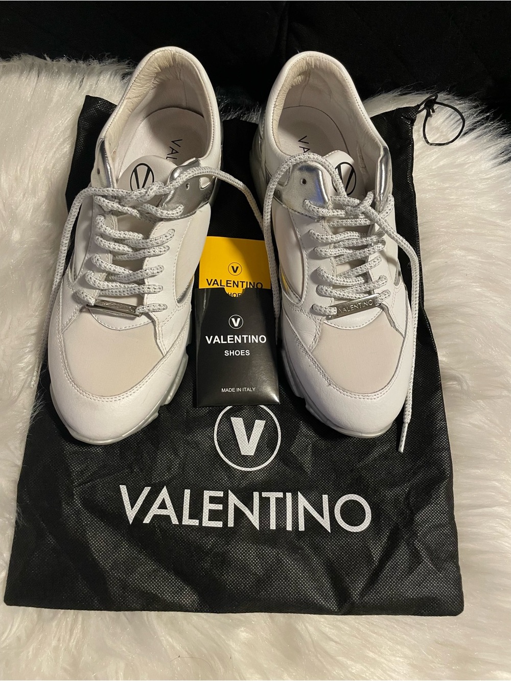 Valentino by Mario Valentino White Women's Leather & Mesh Sneakers👟Made in Italy